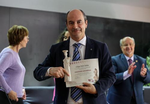 fc473c26-842c-485c-b9eb-57937d02fea8_source-aspect-ratio_25p_0